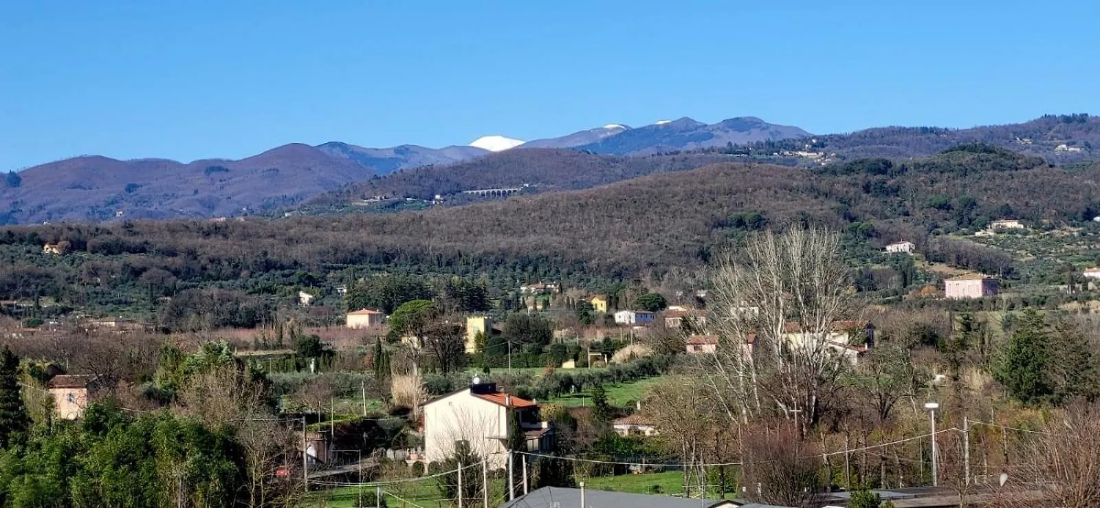 Da Riki Con Vista Sulle Colline Toscane Pistoia